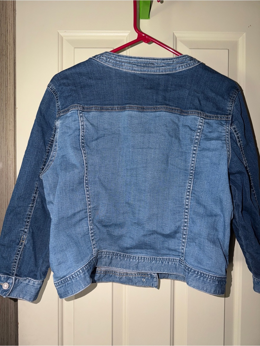 I ❤️ Ronson Light Wash Jean jacket - Picture 4 of 4